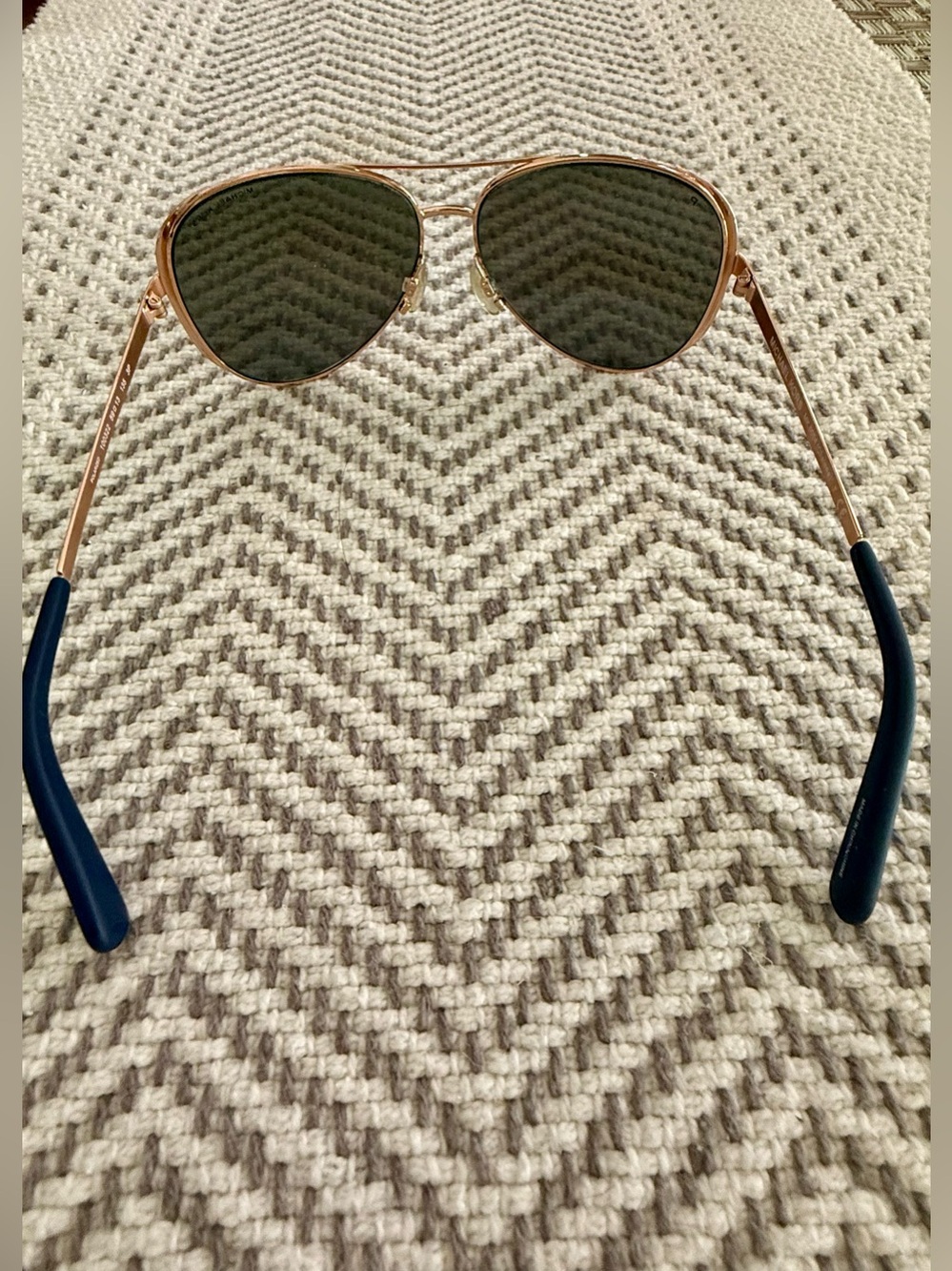 Michael Kors Womens Sunglasses
MK5004 CHELSEA - Picture 4 of 8